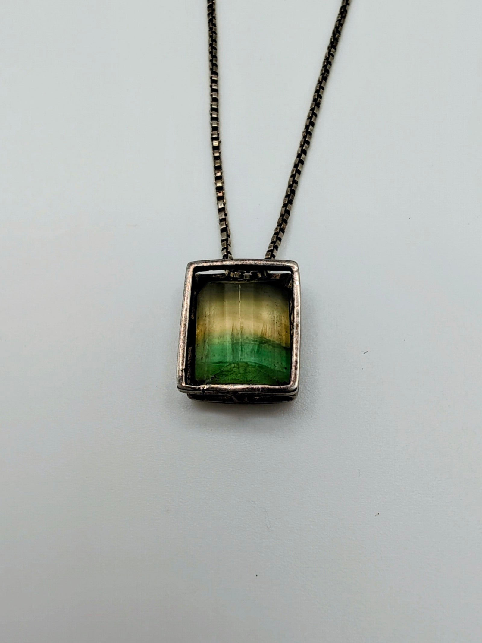 Green Horizon Fluorite Necklace