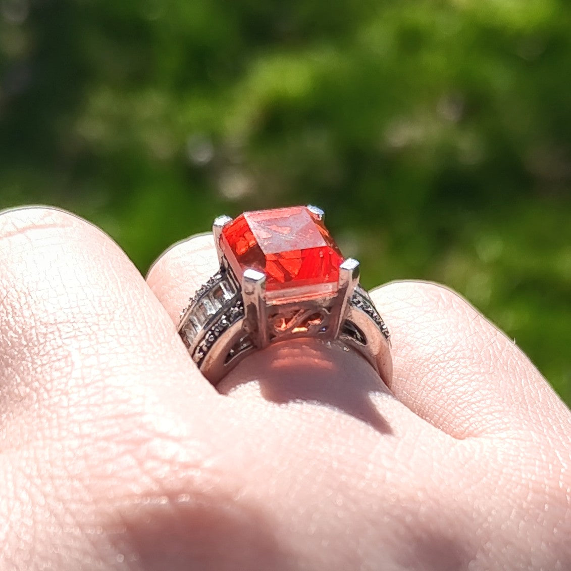 Spinel Sunlight Ring