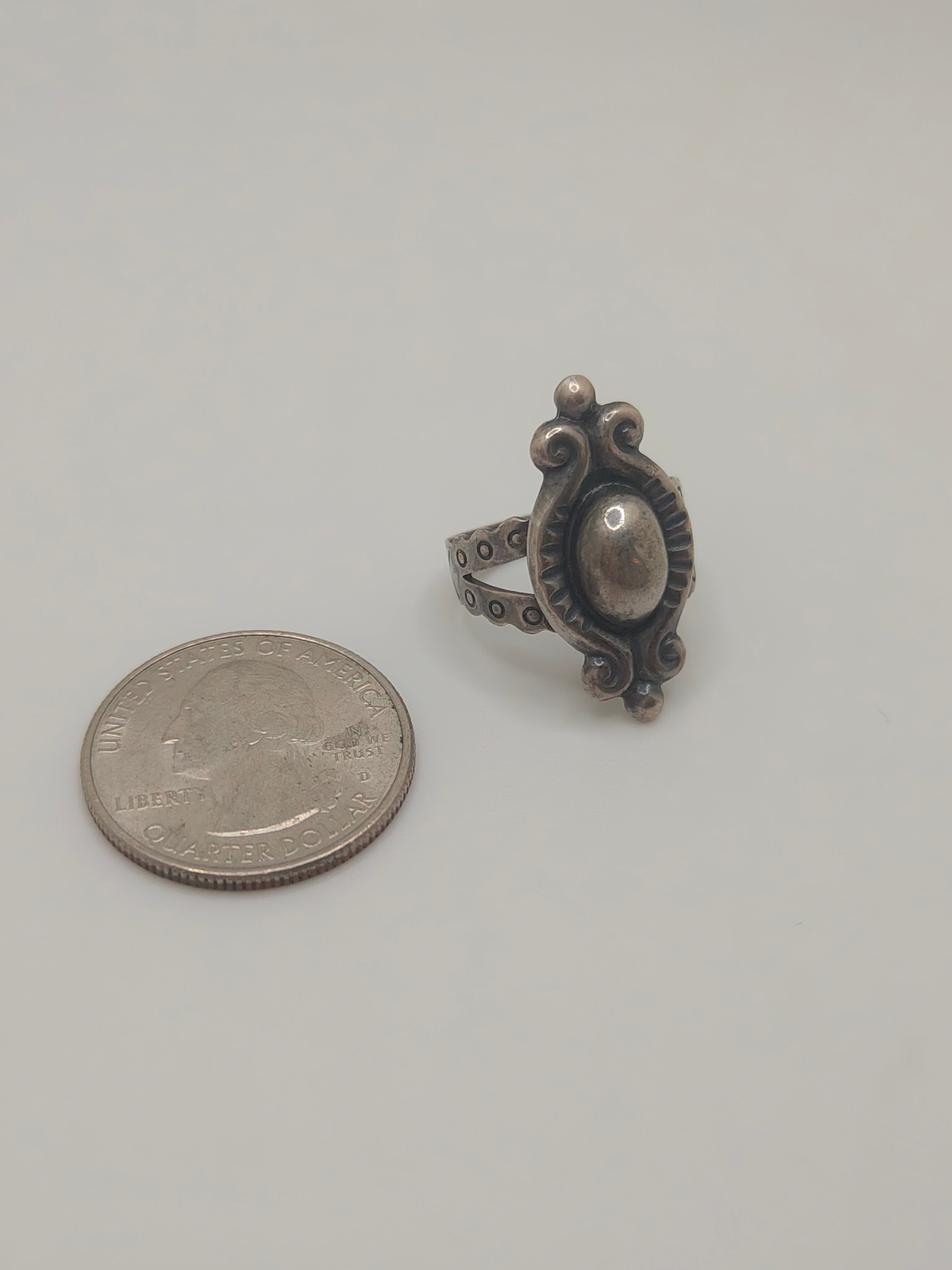 The Sanctum Eye — Sterling Silver Ring, Size 5 (3.94g)