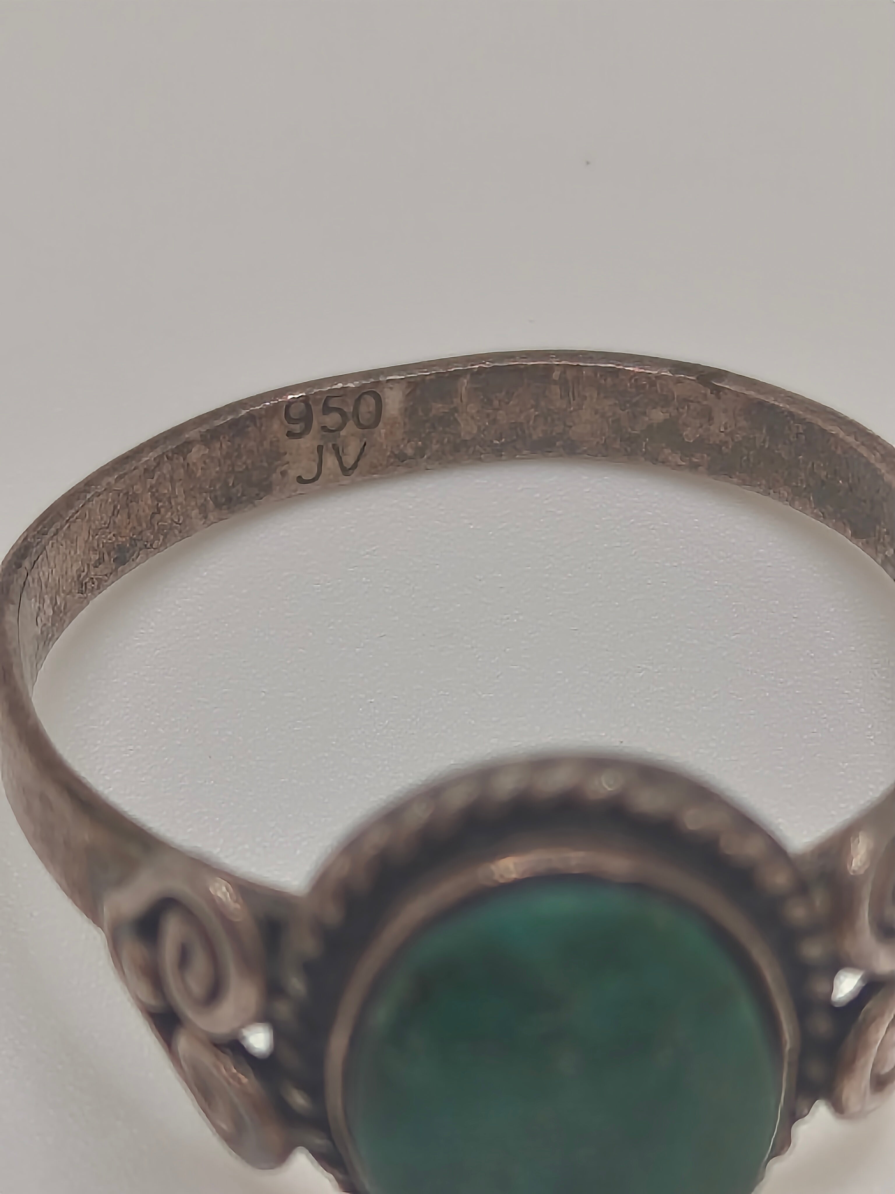 Greenwarden Ring — Vintage .950 Silver & Malachite, Size 8 (2.67g)